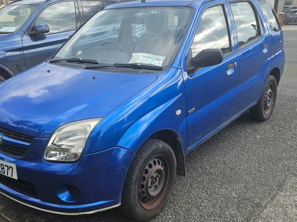 Suzuki Ignis Hatchback, Petrol, 2006, Blue