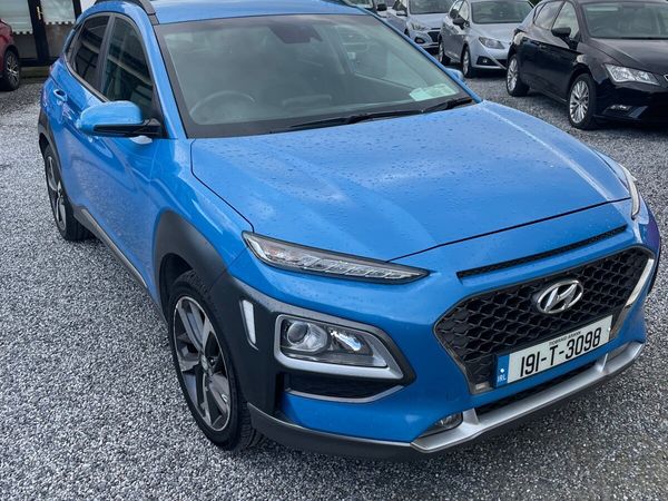 Hyundai KONA Hatchback, Petrol, 2019, Blue