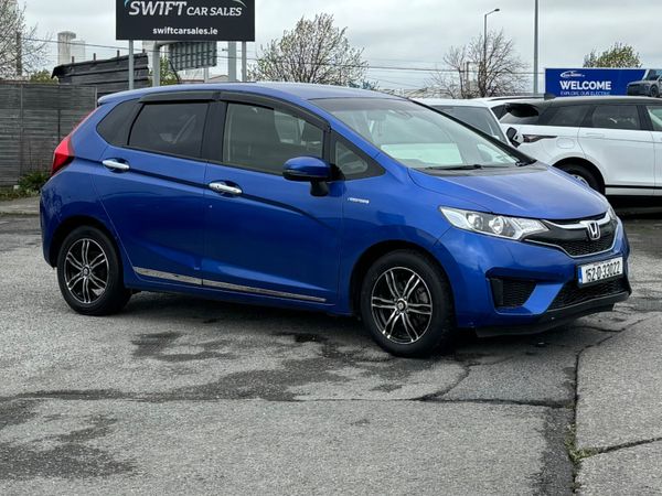 Honda Fit Hatchback, Petrol Hybrid, 2015, Blue