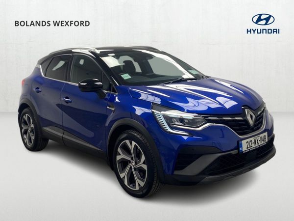 Renault Captur Hatchback, Petrol, 2021, Blue