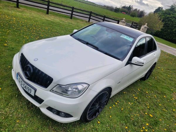 Mercedes-Benz C-Class Coupe, Diesel, 2012, White