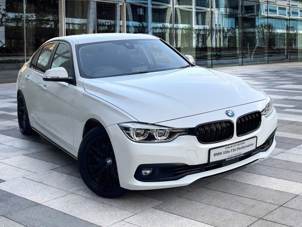 BMW 3-Series Saloon, Petrol Plug-in Hybrid, 2017, White