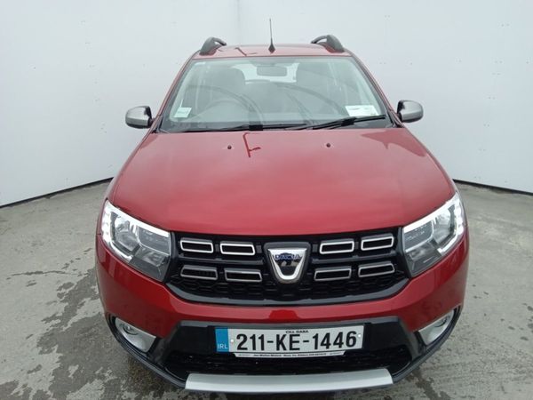 Dacia Sandero Hatchback, Petrol, 2021, Red