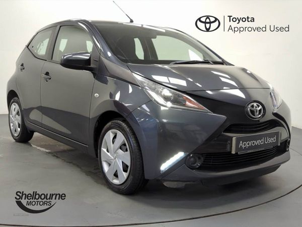 Toyota Aygo , Petrol, 2016, Grey