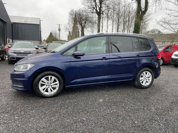Volkswagen Touran MPV, Diesel, 2020, Blue