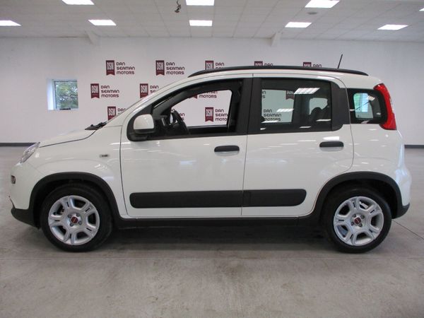 Fiat Panda Hatchback, Petrol Hybrid, 2024, White