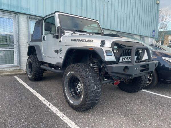 Jeep Wrangler Convertible, Petrol, 2002, Silver