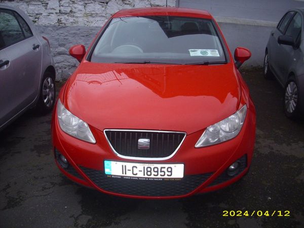 SEAT Ibiza Hatchback, Petrol, 2011, Red
