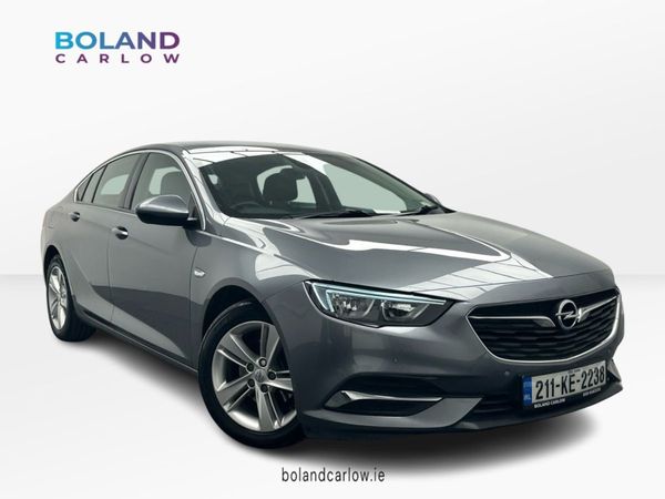 Opel Insignia Hatchback, Diesel, 2021, Grey