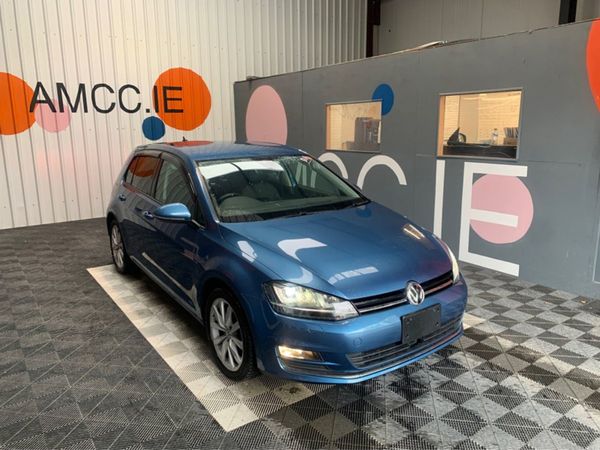 Volkswagen Golf Hatchback, Petrol, 2016, Blue