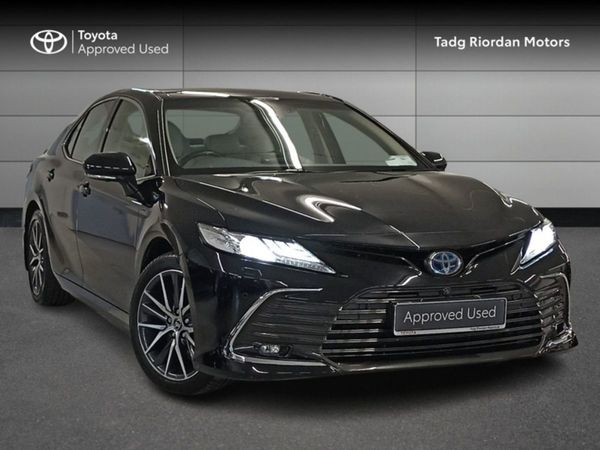 Toyota Camry Saloon, Hybrid, 2022, Black