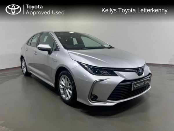 Toyota Corolla Saloon, Hybrid, 2021, Silver