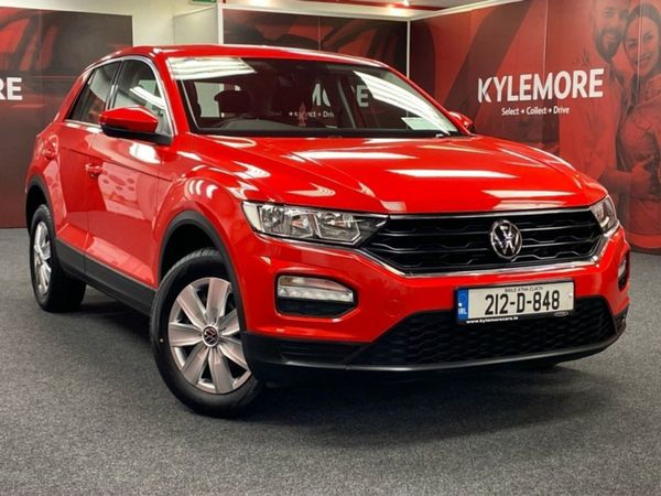 Volkswagen T-Roc SUV, Petrol, 2021, Red