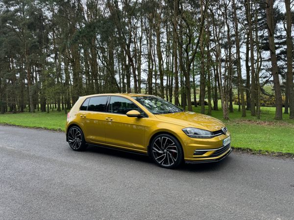 Volkswagen Golf Estate, Diesel, 2018, Yellow