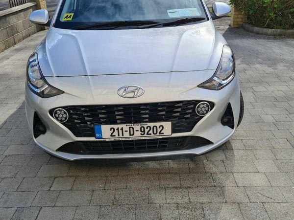 Hyundai i10 Hatchback, Petrol, 2021, Grey