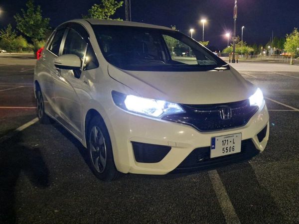 Honda Fit Saloon, Petrol Hybrid, 2017, White