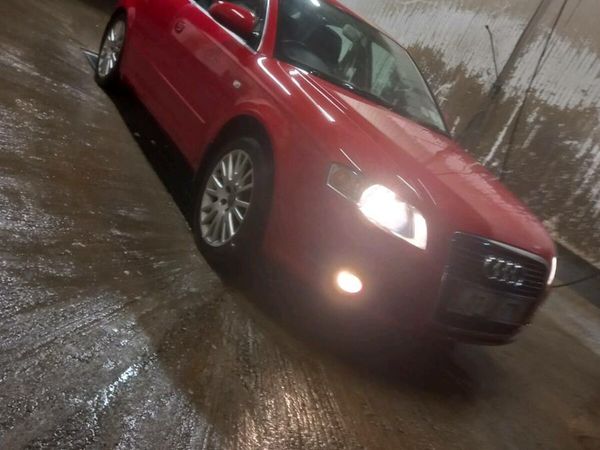 Audi A4 Saloon, Diesel, 2007, Red