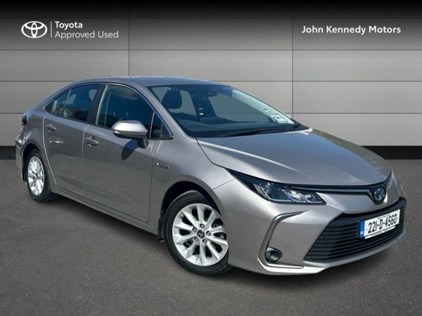 Toyota Corolla Saloon, Hybrid, 2022, 
