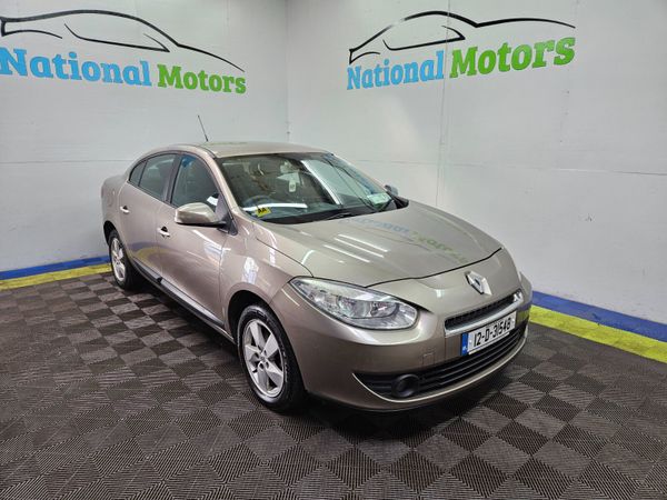 Renault Fluence Saloon, Diesel, 2012, Gold