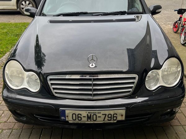Mercedes-Benz C-Class Estate, Petrol, 2006, Black