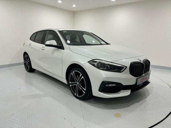 BMW 1-Series Hatchback, Diesel, 2021, White