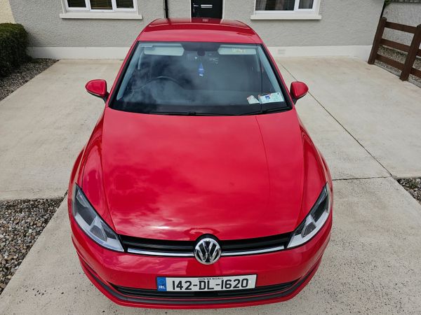 Volkswagen Golf Hatchback, Diesel, 2014, Red
