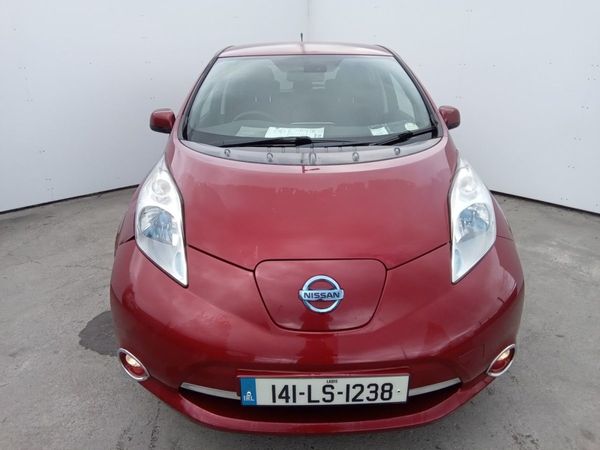 Nissan Leaf Hatchback, Electric, 2014, Red