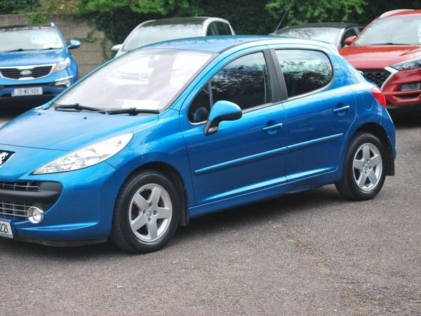 Peugeot 207 Hatchback, Petrol, 2010, Blue