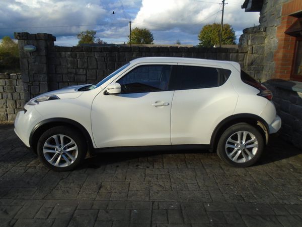 Nissan Juke SUV, Diesel, 2015, White