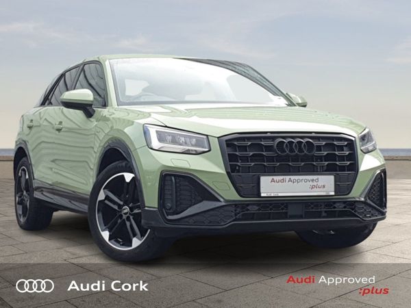 Audi Q2 SUV, Petrol, 2022, Green