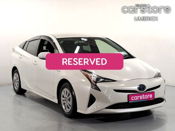 Toyota Prius Saloon, Petrol Hybrid, 2018, White