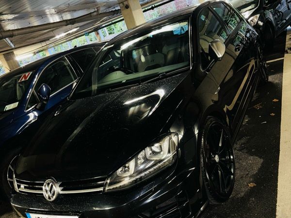 Volkswagen Golf Hatchback, Petrol, 2016, Black