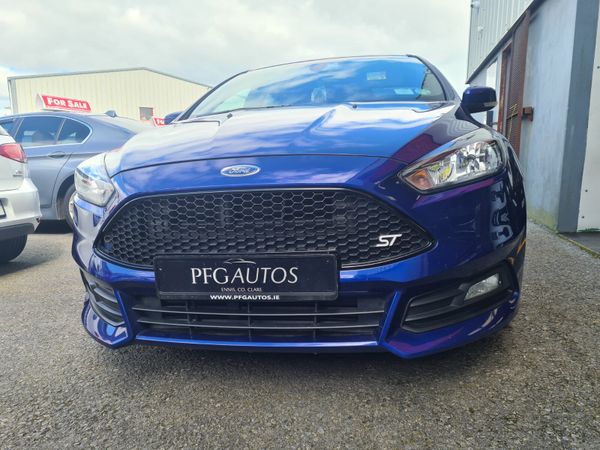 Ford Focus Hatchback, Diesel, 2016, Blue