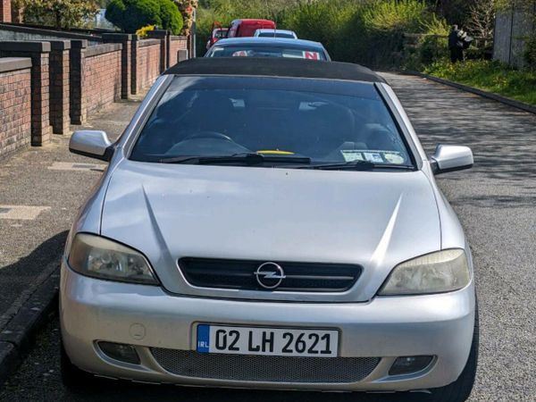 Opel Astra Convertible, Petrol, 2002, Silver