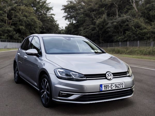 Volkswagen Golf Hatchback, Petrol, 2019, Silver