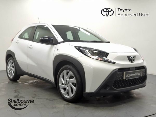 Toyota Aygo , Petrol, 2022, White