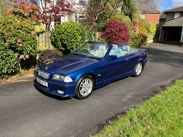 BMW 3-Series Convertible, Petrol, 1999, Blue