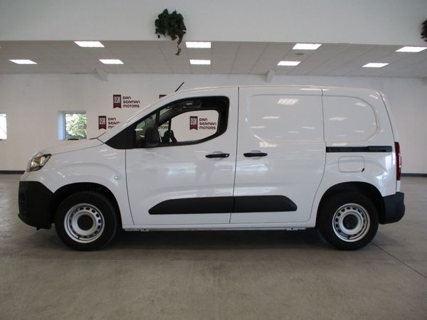 Fiat Doblo Van, Diesel, 2024, White