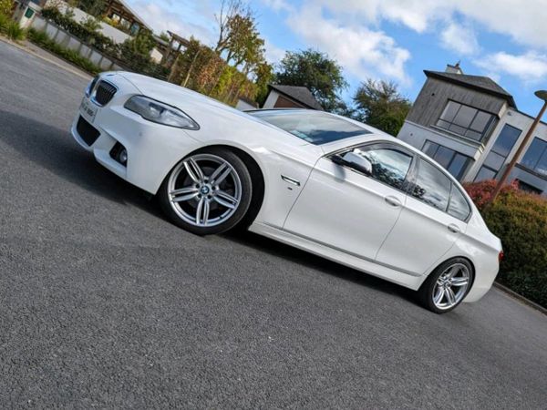 BMW 5-Series Saloon, Diesel, 2013, White