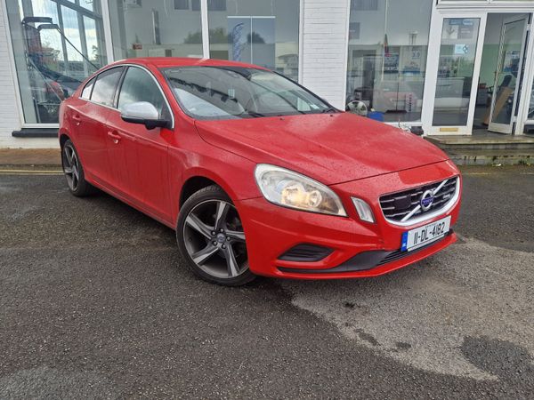 Volvo S60 Saloon, Diesel, 2011, Red