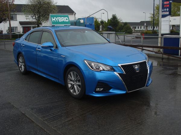 Toyota Crown Saloon, Petrol Hybrid, 2018, Blue