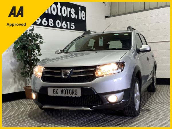 Dacia Sandero Stepway Hatchback, Diesel, 2016, Silver