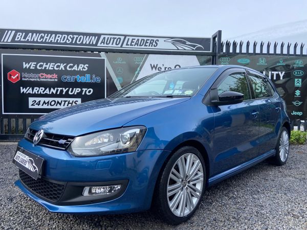 Volkswagen Polo Hatchback, Petrol, 2014, Blue