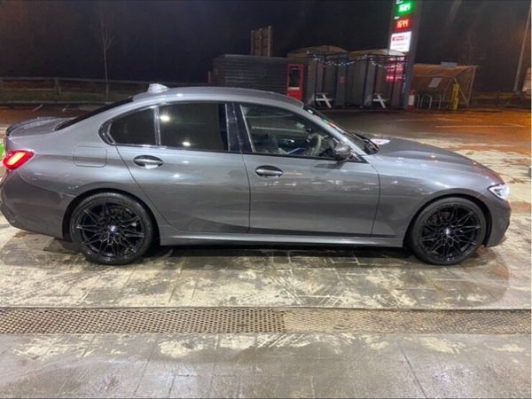 BMW 3-Series Saloon, Diesel, 2019, Grey