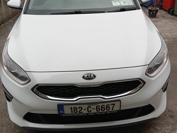 Kia Ceed Hatchback, Diesel, 2018, White