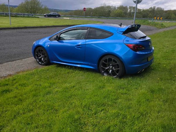 Vauxhall Astra Coupe, Petrol, 2013, Blue