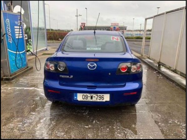 Mazda Mazda3 Saloon, Petrol, 2009, Blue