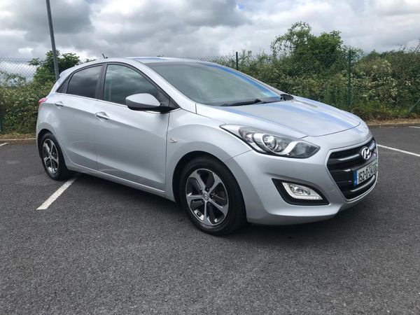 Hyundai i30 Hatchback, Diesel, 2015, Silver