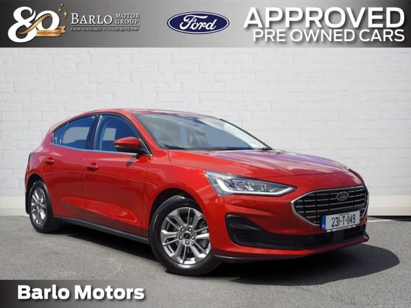 Ford Focus Hatchback, Petrol, 2023, Red