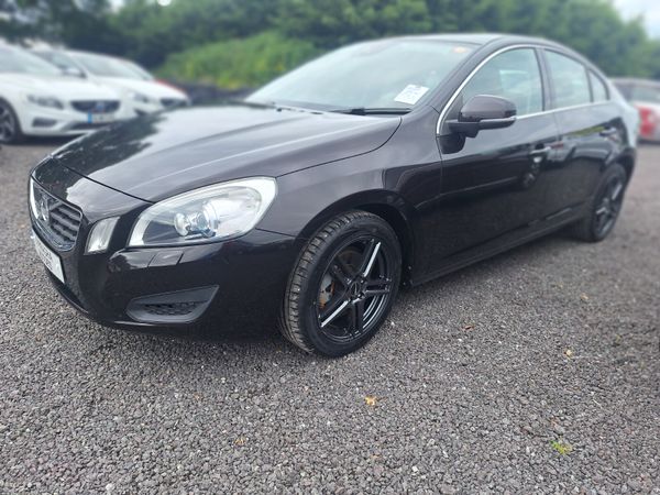 Volvo S60 Saloon, Petrol, 2013, Black